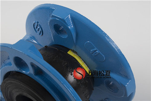 DN40球墨法兰耐油橡胶接头PN16 DN40球墨法兰耐油橡胶接头PN16